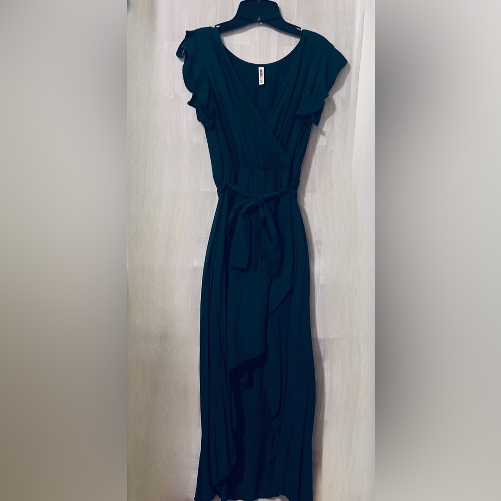 Women's Elegant green dress - Picture 5 of 8